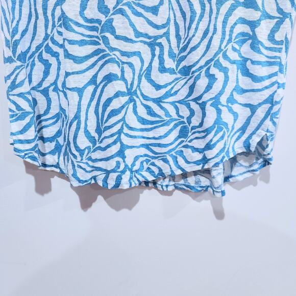 Tahari Womens 100% Linen Blue White Floral Asymmetrical Blouse Size Medium Beach - Picture 4 of 9